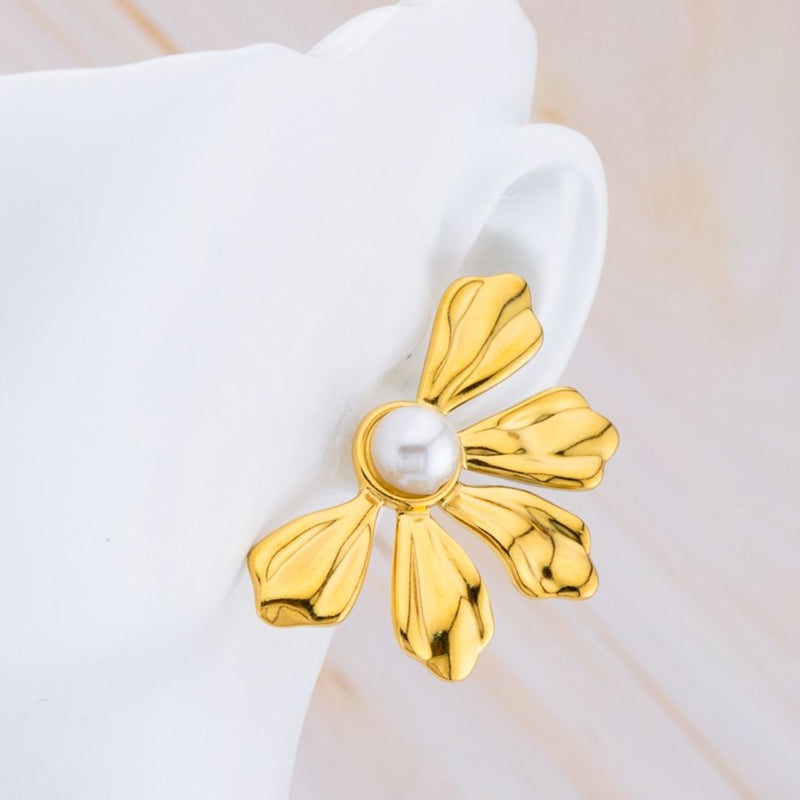 Aretes de flor acero inoxdable con perla