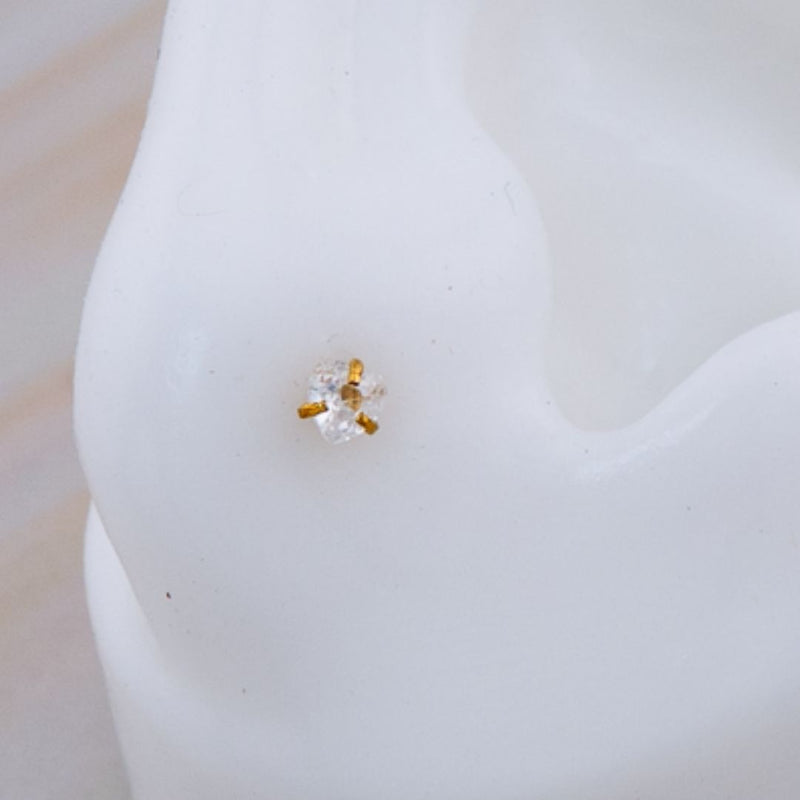 Aretes piercing con zirconia baño 18k