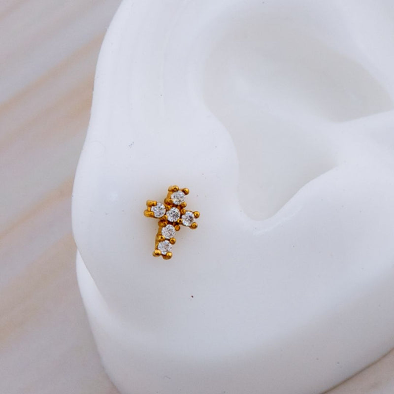 Arete Piercing en forma de cruz de acero inoxidable