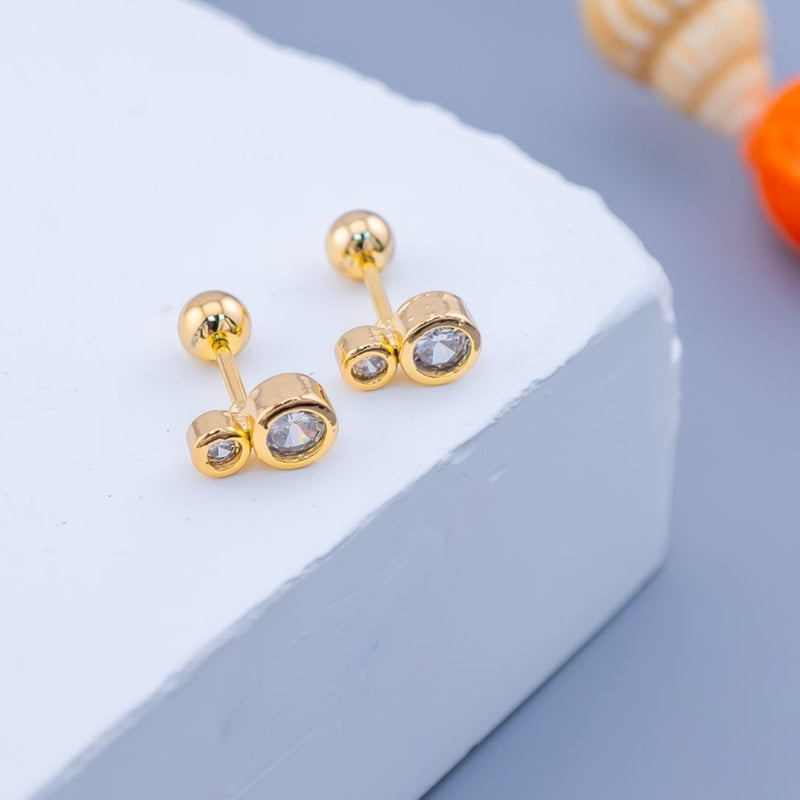 Aretes piercing con zirconia baño 18k