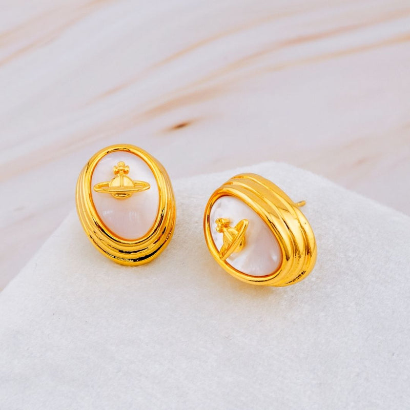 Arete baño 18k con madre perla