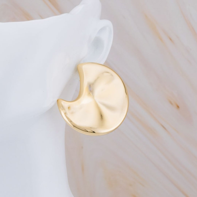 Aretes stud punk vintage baño 18k