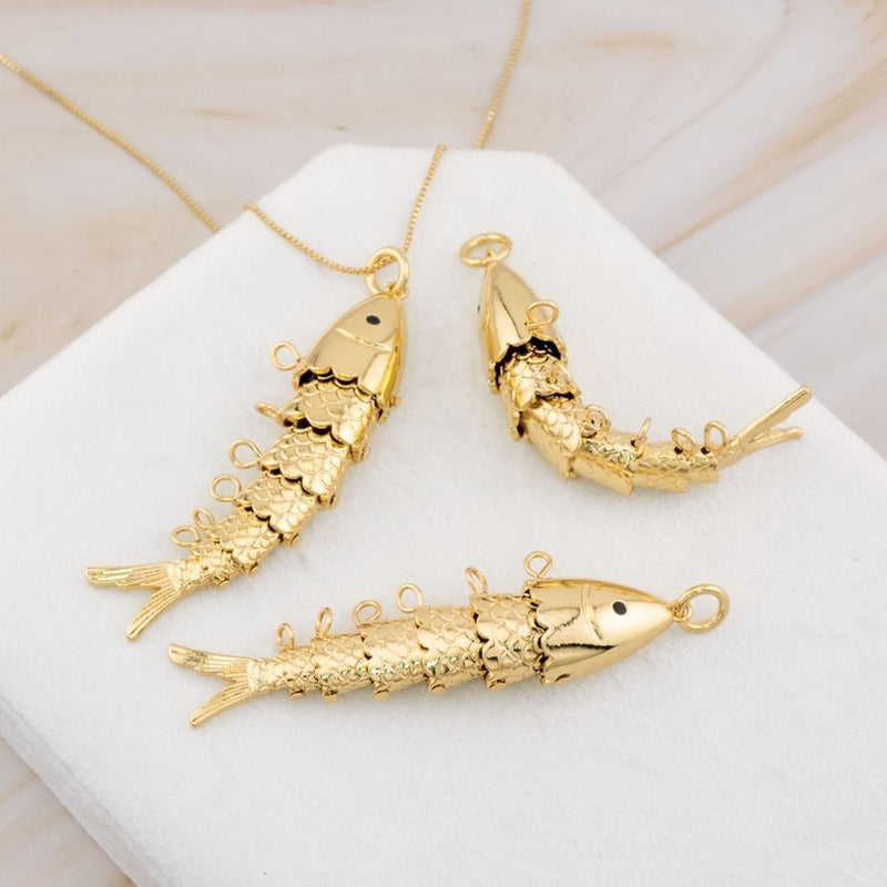 Dije grande en forma de pez baño 18k