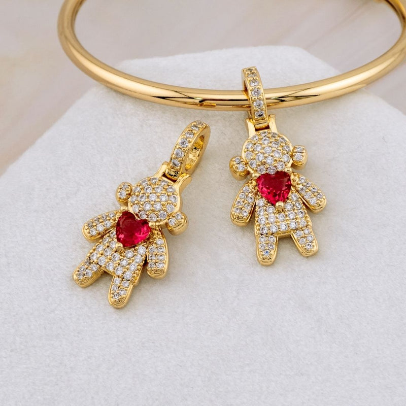 Charm Niña estilo pandora con zirconia corazon microvape y baño 18k