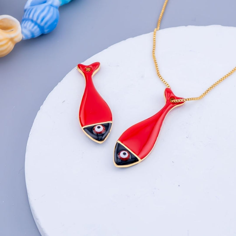 Dije esmaltado pez baño 18k