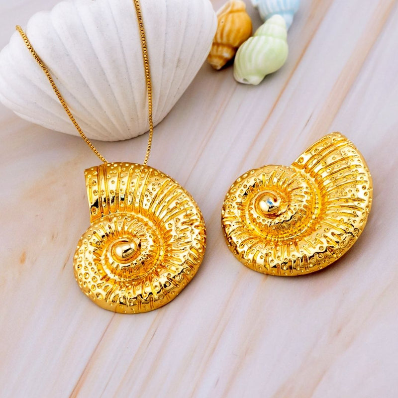 Dije Grande Caracol baño 18k