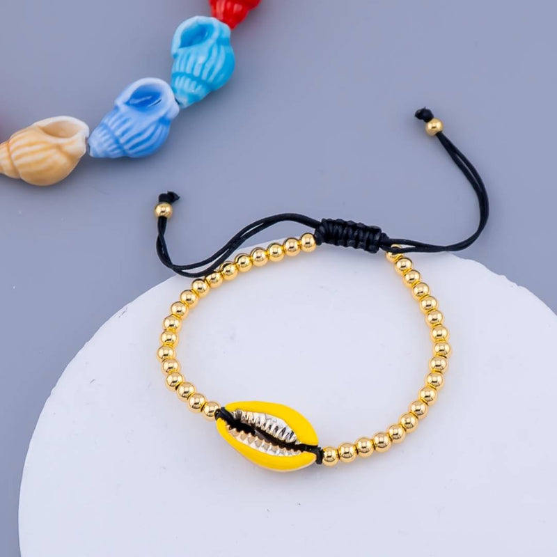 Pulsera ajustable de conchas de mar de hilo y bolitas en baño 18k