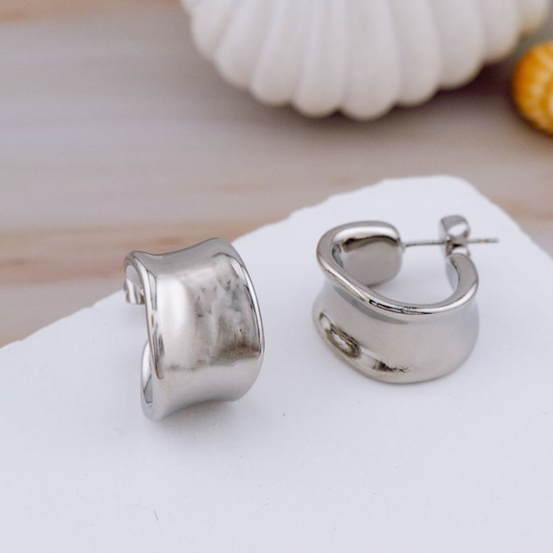 Aretes en tendencia hoop c baño 18k