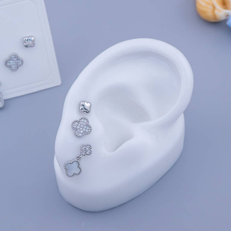 Set de 3 pares de Aretes piercing con zirconia trebol baño 18k