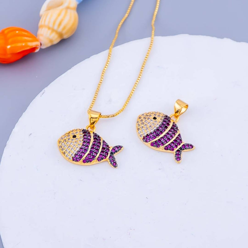 Dije micropave en forma de pez baño 18k