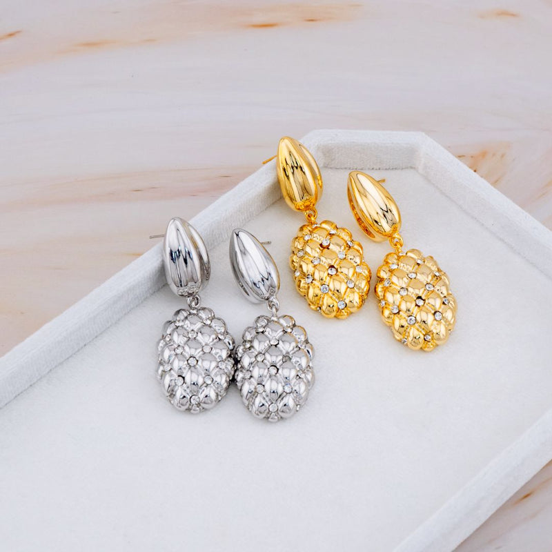 Aretes colgantes con Zirconias baño 18k